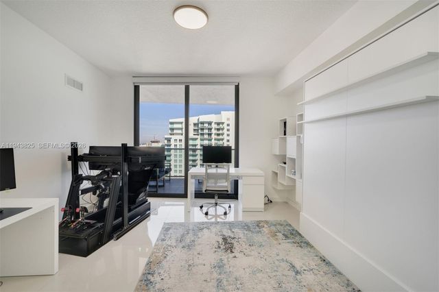 488 NE 18th St 4805, Miami, FL 33132