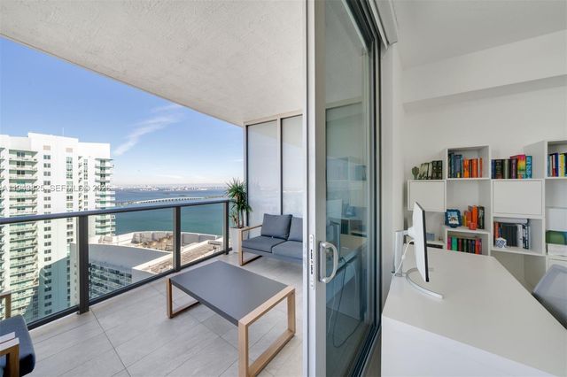 488 NE 18th St 4805, Miami, FL 33132