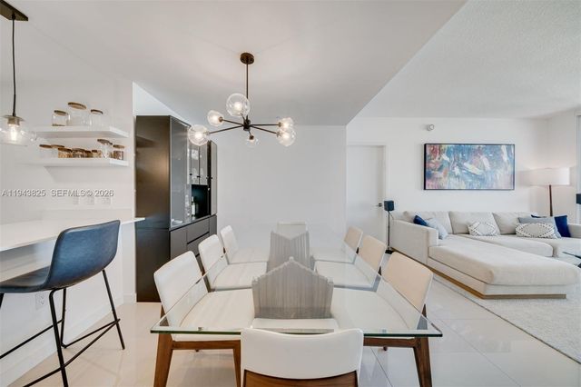 488 NE 18th St 4805, Miami, FL 33132