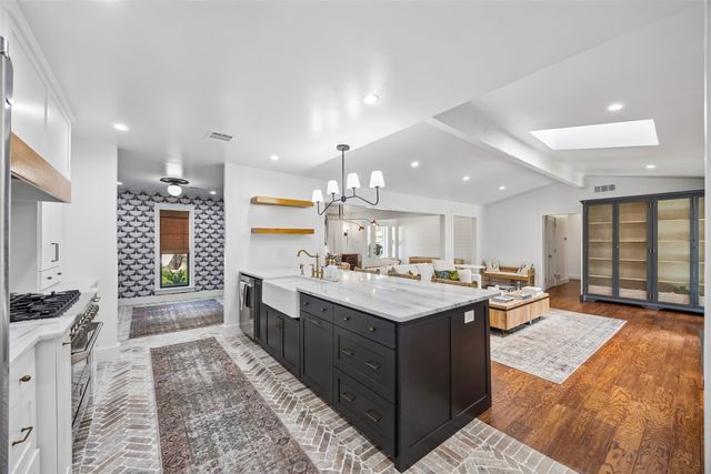 311 Canyon Valley Drive, Richardson, TX 75080