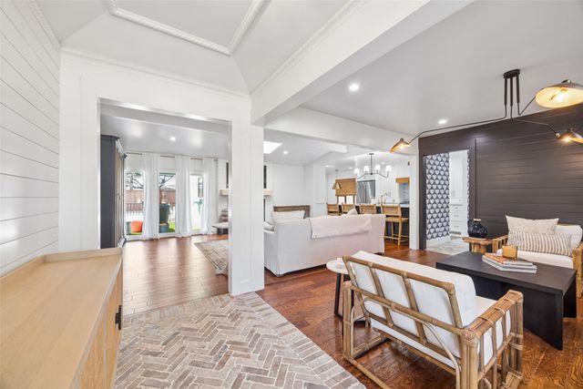 311 Canyon Valley Drive, Richardson, TX 75080