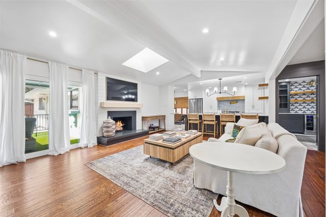 311 Canyon Valley Drive, Richardson, TX 75080