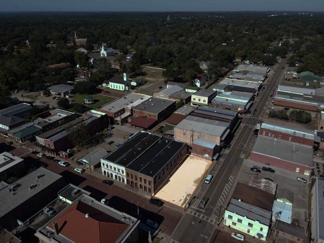 101 & 109 N Polk Street, Jefferson, TX 75657