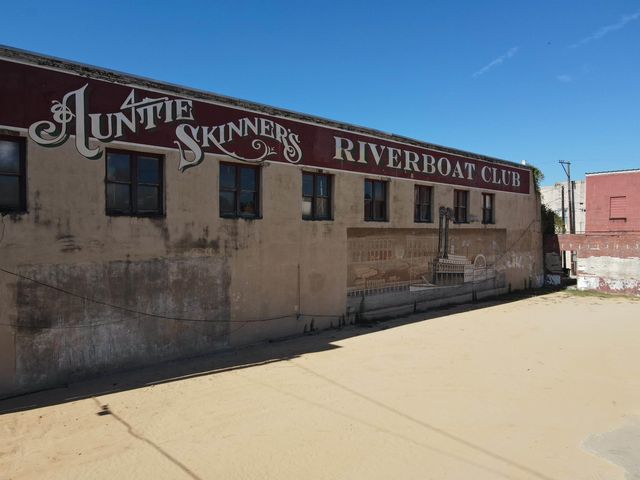 101 & 109 N Polk Street, Jefferson, TX 75657