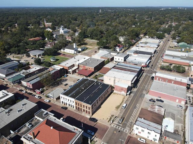 101 & 109 N Polk Street, Jefferson, TX 75657