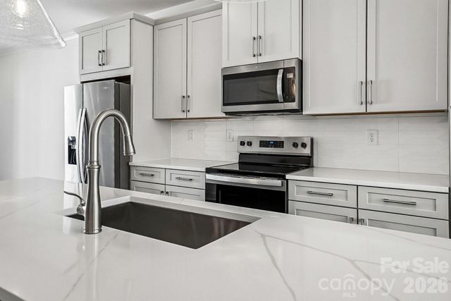 1128 Kokomo Lane 67, Charlotte, NC 28206