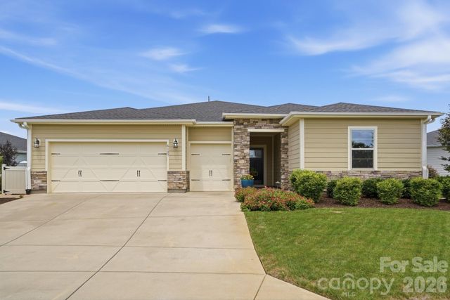6127 Raven Rock Drive, Denver, NC 28037