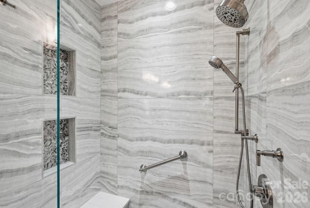 6127 Raven Rock Drive, Denver, NC 28037