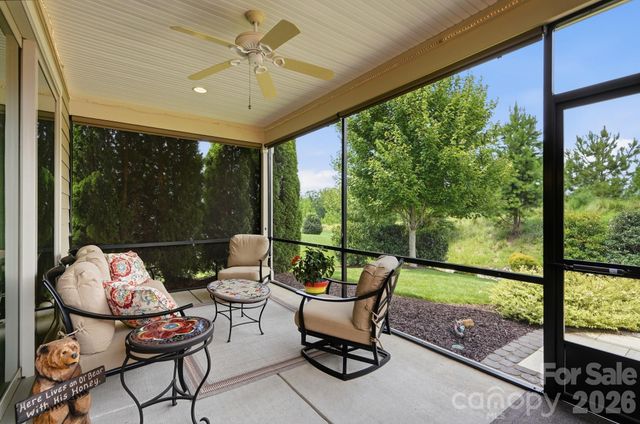 6127 Raven Rock Drive, Denver, NC 28037