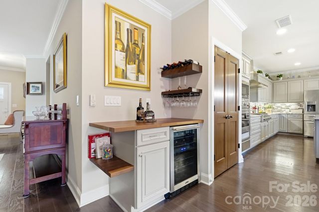 6127 Raven Rock Drive, Denver, NC 28037