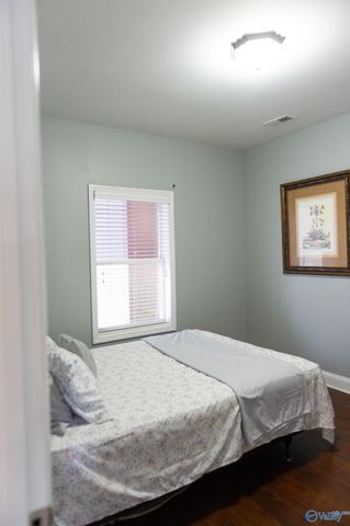 5799 Bay Village Drive 2004, Athens, AL 35611