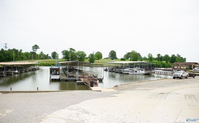 5799 Bay Village Drive 2004, Athens, AL 35611