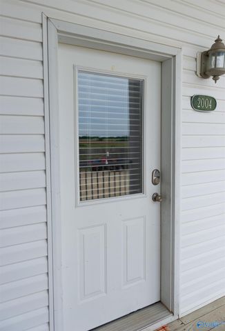 5799 Bay Village Drive 2004, Athens, AL 35611