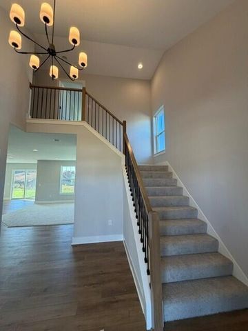 509 Talbots Woods DRIVE, Dousman, WI 53118