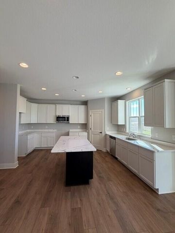 509 Talbots Woods DRIVE, Dousman, WI 53118