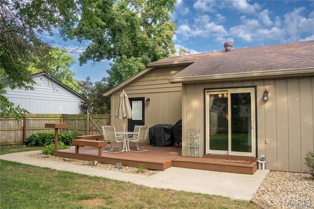 7005 W Main Street, Maryville, IL 62062