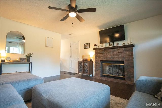 7005 W Main Street, Maryville, IL 62062