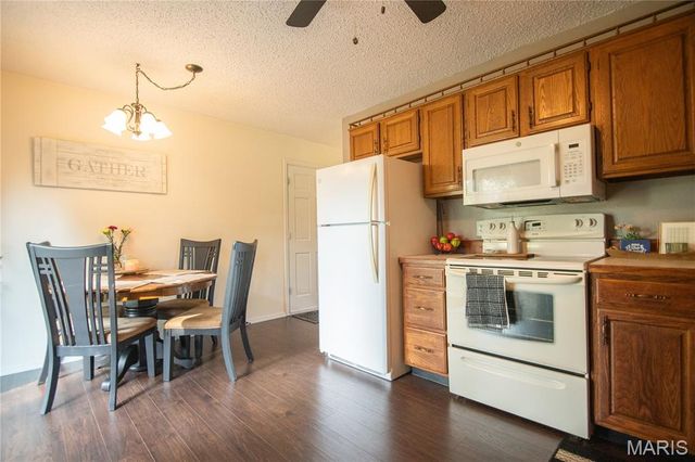 7005 W Main Street, Maryville, IL 62062