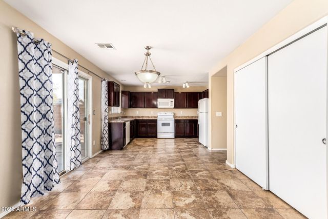 11566 W PURDUE Avenue, Youngtown, AZ 85363