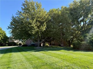 15605 Quail Ridge Drive, Smithville, MO 64089
