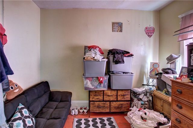 2149 W 105th Street, Cleveland, OH 44102