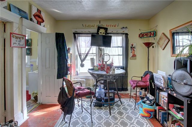 2149 W 105th Street, Cleveland, OH 44102