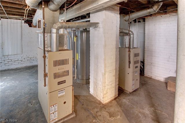 2149 W 105th Street, Cleveland, OH 44102