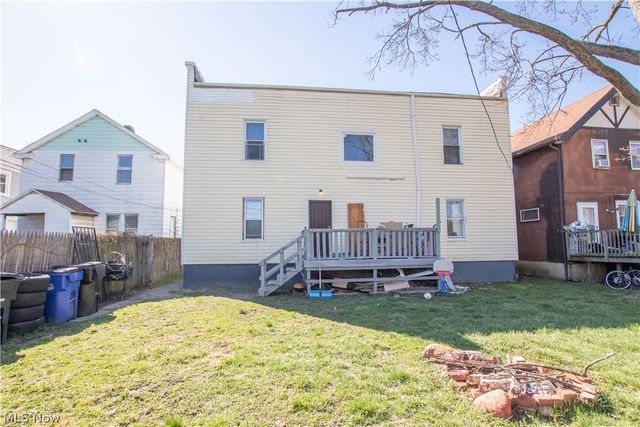 2149 W 105th Street, Cleveland, OH 44102