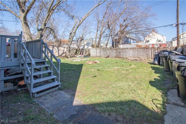 2149 W 105th Street, Cleveland, OH 44102