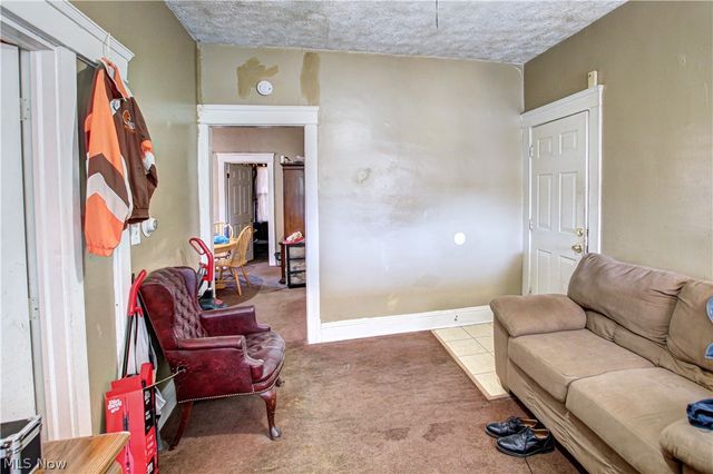 2149 W 105th Street, Cleveland, OH 44102