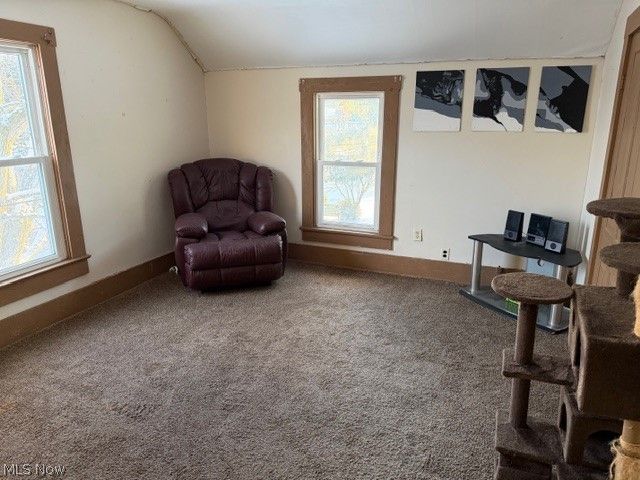 1537 Wooster Road W, Barberton, OH 44203