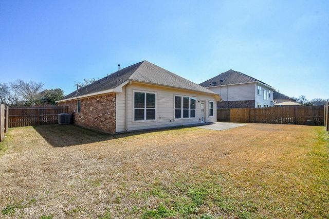 1516 Meadow Wood Drive, Pearland, TX 77581