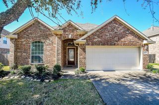1516 Meadow Wood Drive, Pearland, TX 77581