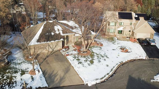 9108 Trotters Lane, Woodbury, MN 55125
