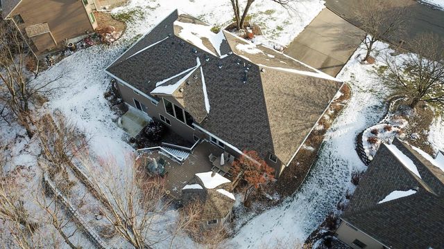 9108 Trotters Lane, Woodbury, MN 55125