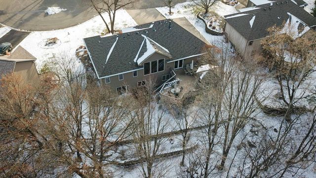 9108 Trotters Lane, Woodbury, MN 55125