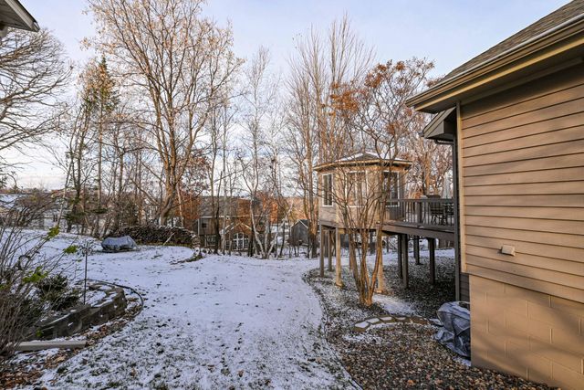 9108 Trotters Lane, Woodbury, MN 55125