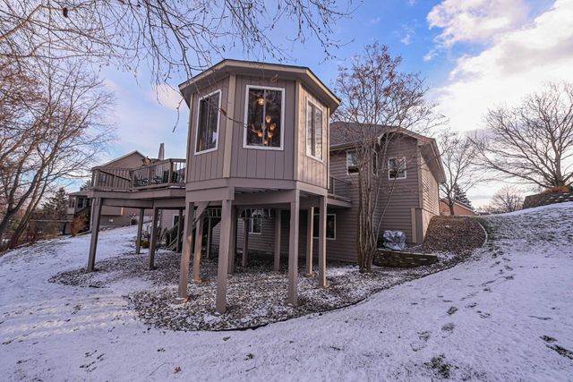 9108 Trotters Lane, Woodbury, MN 55125