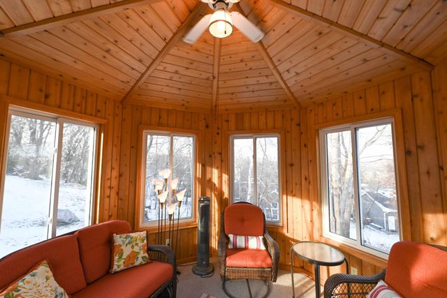 9108 Trotters Lane, Woodbury, MN 55125