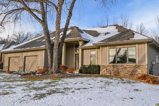 9108 Trotters Lane, Woodbury, MN 55125