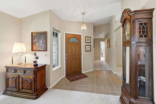 8200 Montville Ct, Antelope, CA 95843