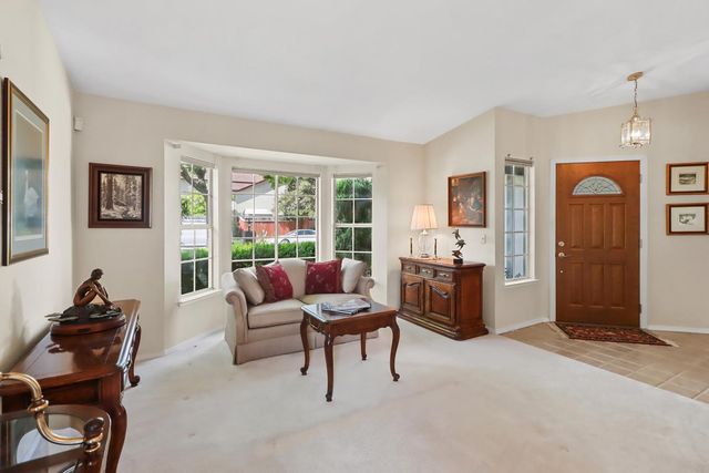 8200 Montville Ct, Antelope, CA 95843