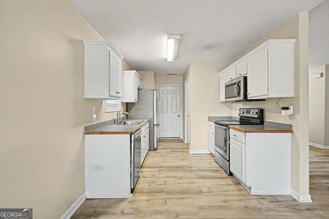 410 Wilshire Lane, Bethlehem, GA 30620