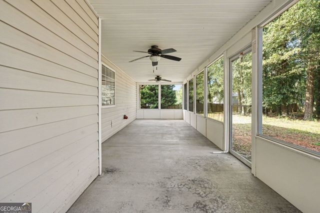 410 Wilshire Lane, Bethlehem, GA 30620