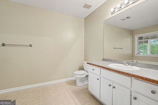 410 Wilshire Lane, Bethlehem, GA 30620