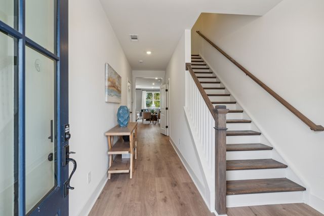 140 Valentine Aly, Nashville, TN 37218