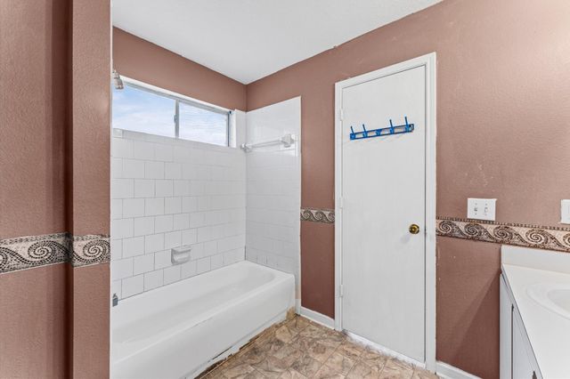 2742 Villa Del Street, Sugar Land, TX 77498