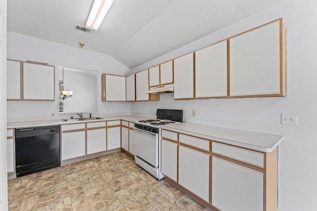 2742 Villa Del Street, Sugar Land, TX 77498