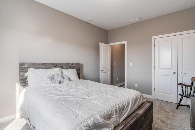 5509 Gadwall Pass, Fort Wayne, IN 46818