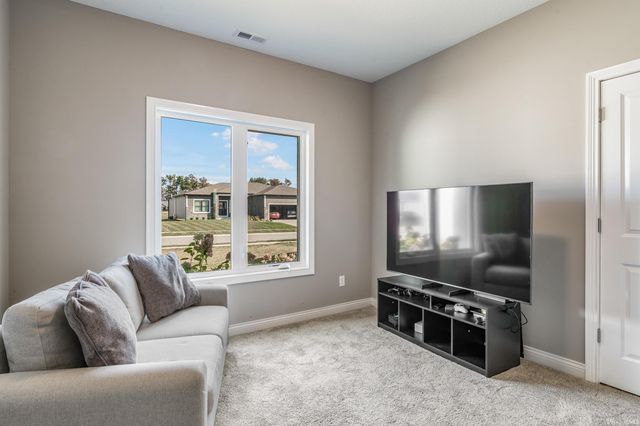 5509 Gadwall Pass, Fort Wayne, IN 46818